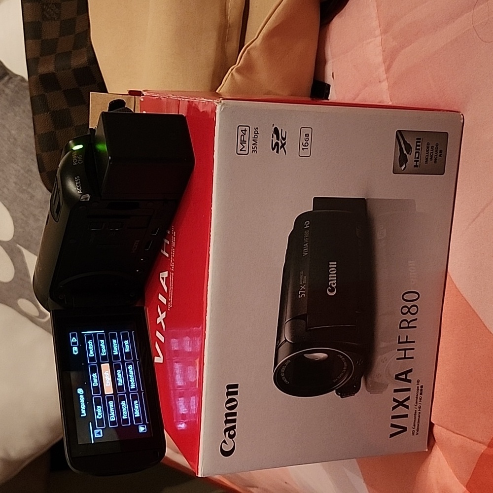 Canon vixia hfr80
